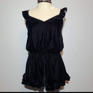 Victoria’s Secret Velvet Ruffle Romper Med NWT